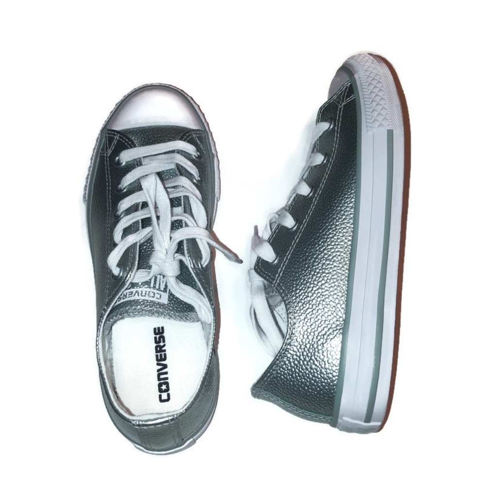 CONVERSE Sneakers for girls *brand new*